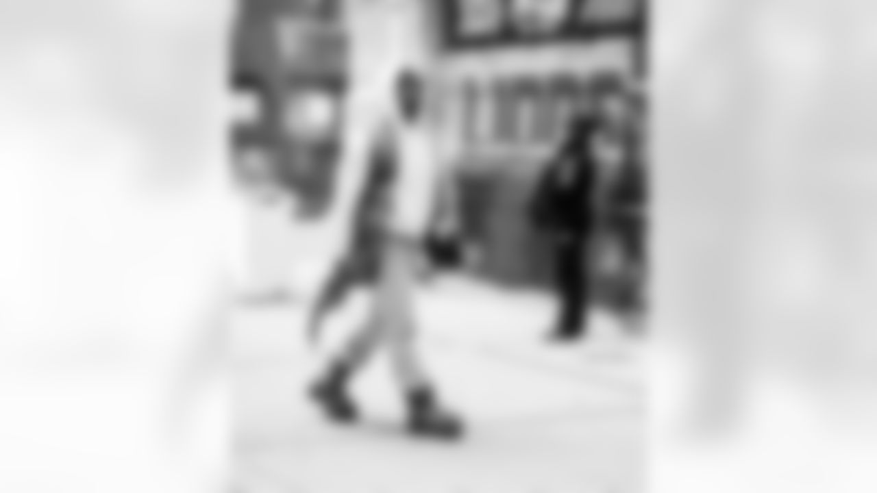 Detroit Lions running back David Montgomery (5) arrives to an NFL football game against the Green Bay Packers on Thursday, Nov. 27, 2025 in Detroit. (Jeff Nguyen/Detroit Lions via AP)