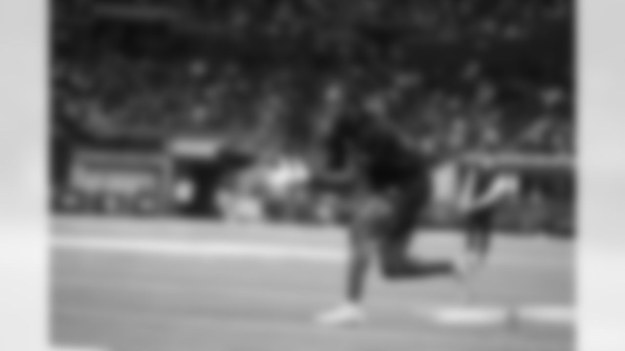 Notre Dame wide receiver Malachi Fields (20) runs a drill at the NFL football scouting combine in Indianapolis, Saturday, Feb. 28, 2026. (AP Photo/Michael Conroy)