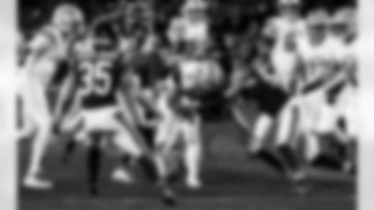 Detroit Lions running back David Montgomery (5) during an NFL football game against the Chicago Bears on Sunday, Jan. 4, 2026 in Chicago. (Jeff Nguyen/Detroit Lions via AP)