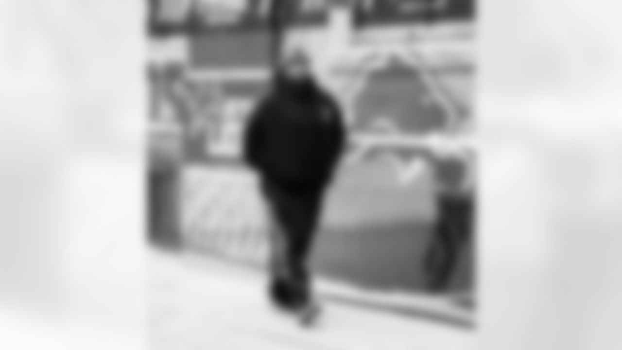 Detroit Lions defensive lineman Tyleik Williams (91) arrives to an NFL football game against the Pittsburgh Steelers on Sunday, Dec. 21, 2025 in Detroit. (Jeff Nguyen/Detroit Lions via AP)