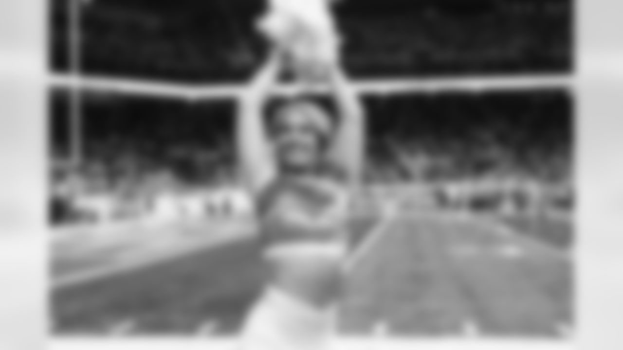 Detroit Lions Cheerleaders perform during an NFL football game against the Dallas Cowboys on Thursday, Dec. 4, 2025 in Detroit. (Mike Ferdinande/Detroit Lions)