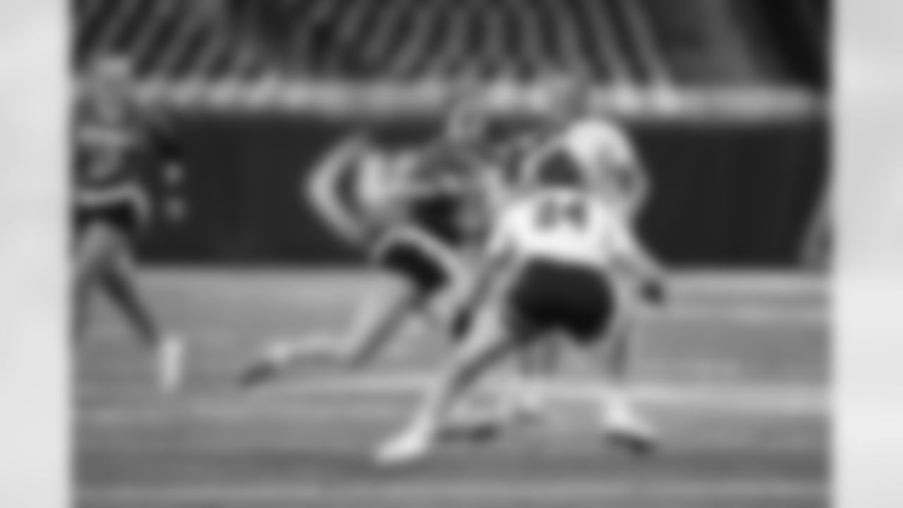 St. Joseph (#6) v Gibraltar Carlson (#7) during the Michigan Girls High School Flag Football state championship at Ford Field on June 1, 2025 in Detroit. (Carl Jones II/Detroit Lions)