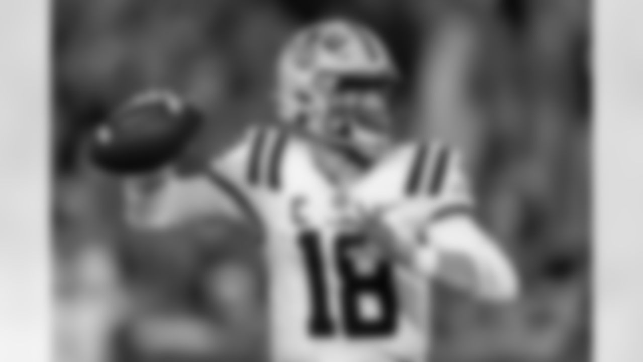 LSU QB Garrett Nussmeier (18)