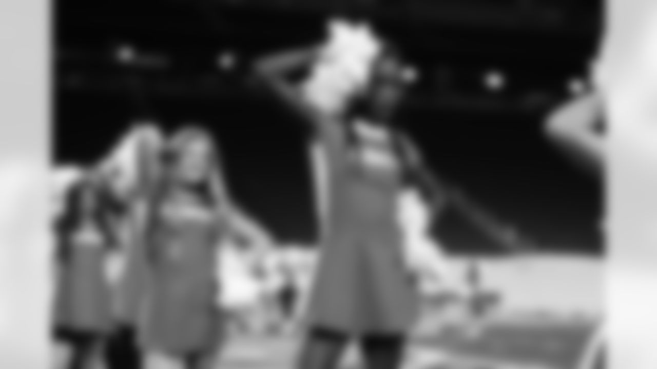 Participants during the junior cheer clinic at Ford Field on Dec. 7, 2025 in Detroit. (Mike Ferdinande/Detroit Lions)