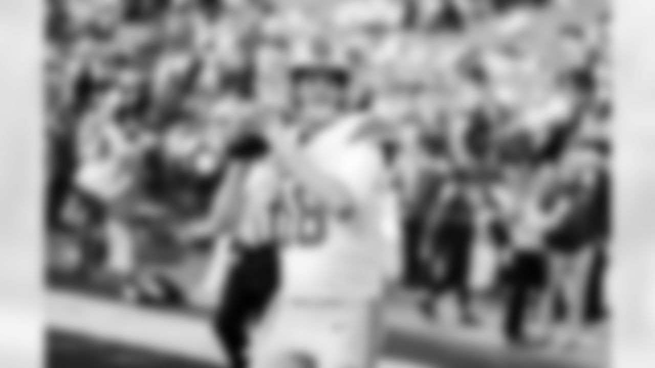 Detroit Lions quarterback Jared Goff (16) before an NFL football game against the Washington Commanders on Sunday, Nov. 9, 2025 in Landover, Md. (Jeff Nguyen/Detroit Lions via AP)