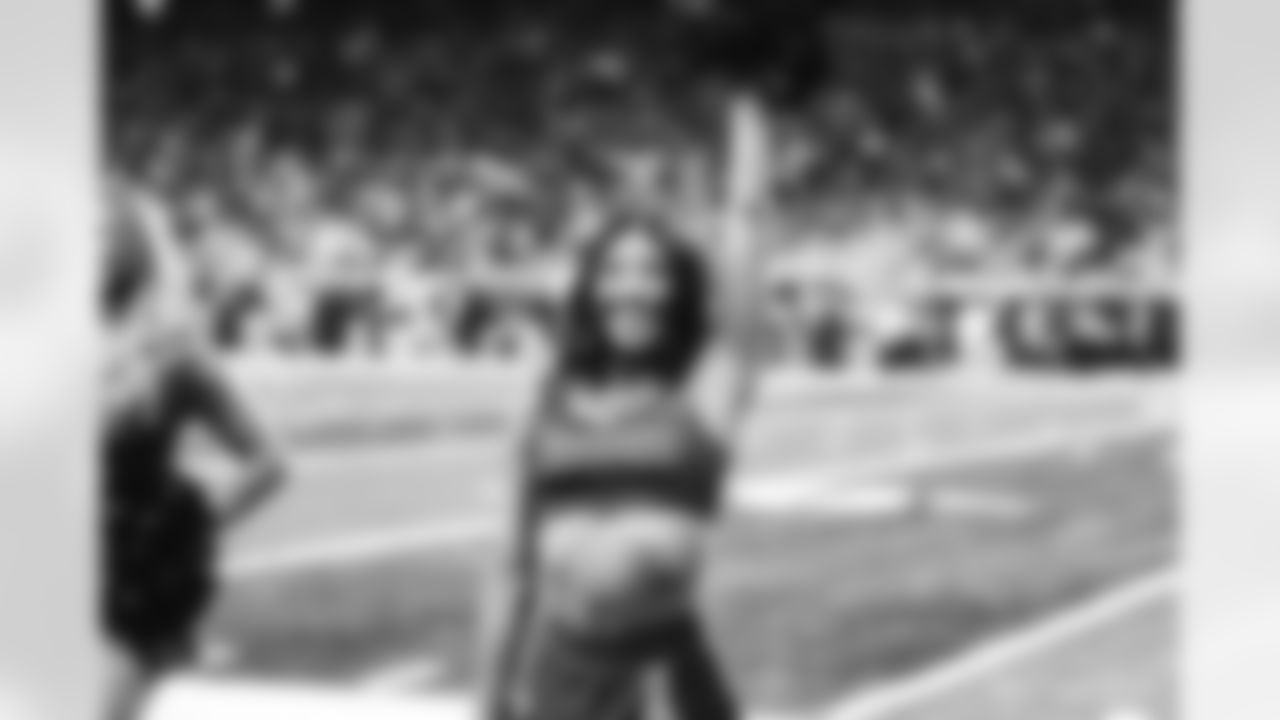 Detroit Lions Cheerleaders during an NFL football game against the New York Giants on Sunday, Nov. 23, 2025 in Detroit. (Stephanie VanWagoner/Detroit Lions)