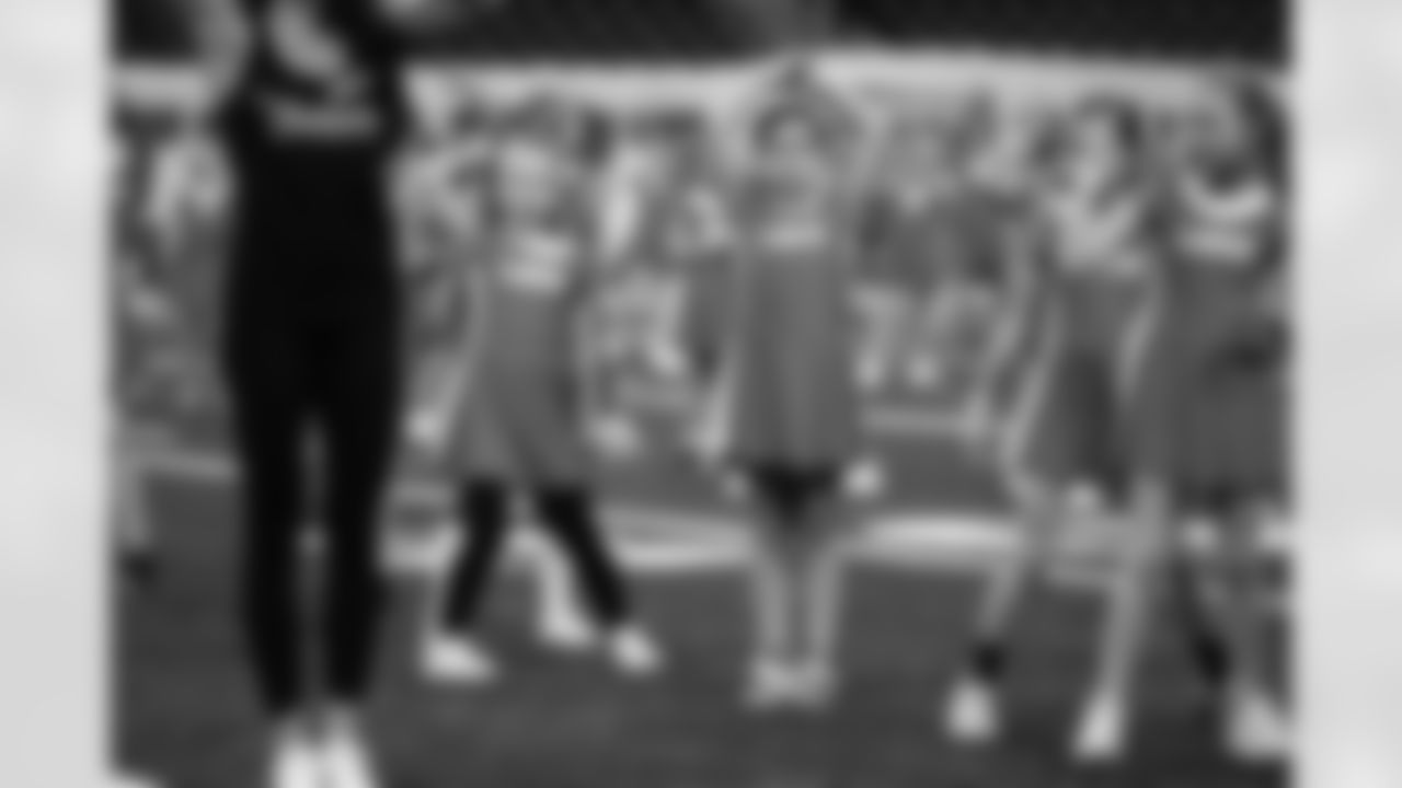 Participants during the junior cheer clinic at Ford Field on Dec. 7, 2025 in Detroit. (Mike Ferdinande/Detroit Lions)