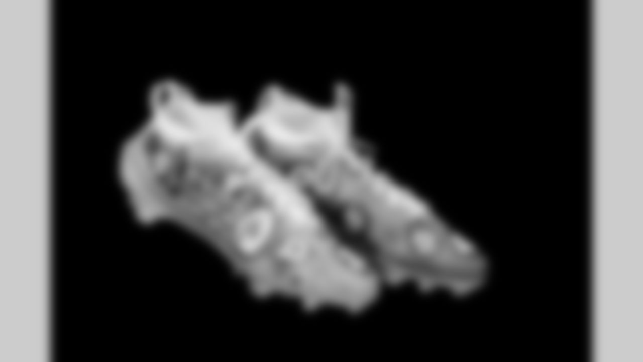 Cleats belonging to Detroit Lions tight end Shane Zylstra (84) photographed at the Meijer Performance Center on Nov. 12, 2025 in Allen Park, Mich. (Jeff Nguyen/Detroit Lions)