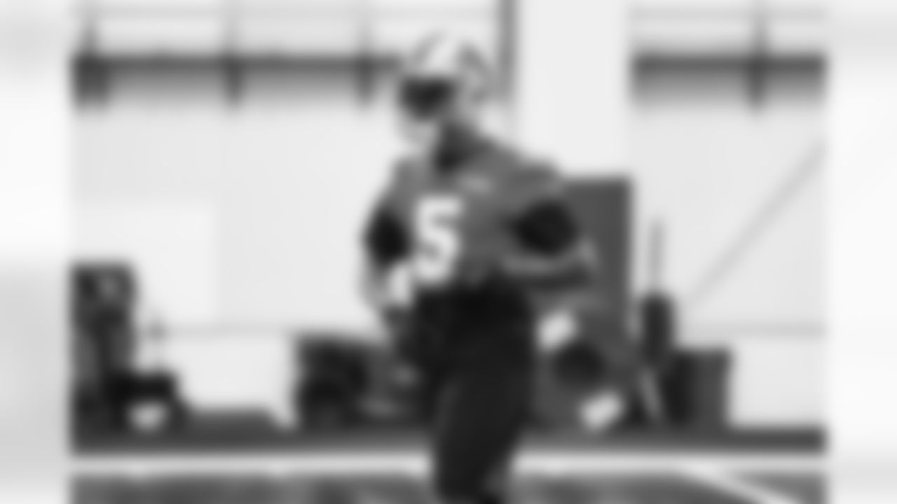 Detroit Lions running back David Montgomery (5) during practice at the Meijer Performance Center on Dec. 12, 2025 in Allen Park, Mich. (Jeff Nguyen/Detroit Lions)