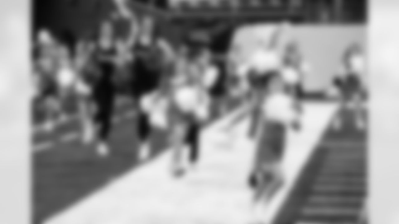 Participants during the junior cheer clinic at Ford Field on Dec. 7, 2025 in Detroit. (Mike Ferdinande/Detroit Lions)