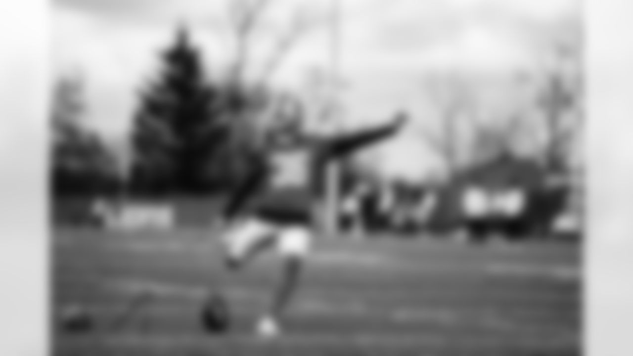 Detroit Lions kicker Riley Patterson (36) during practice at the Lions training facility in Allen Park, MI on December 6, 2023. (Jeff Nguyen/Detroit Lions)