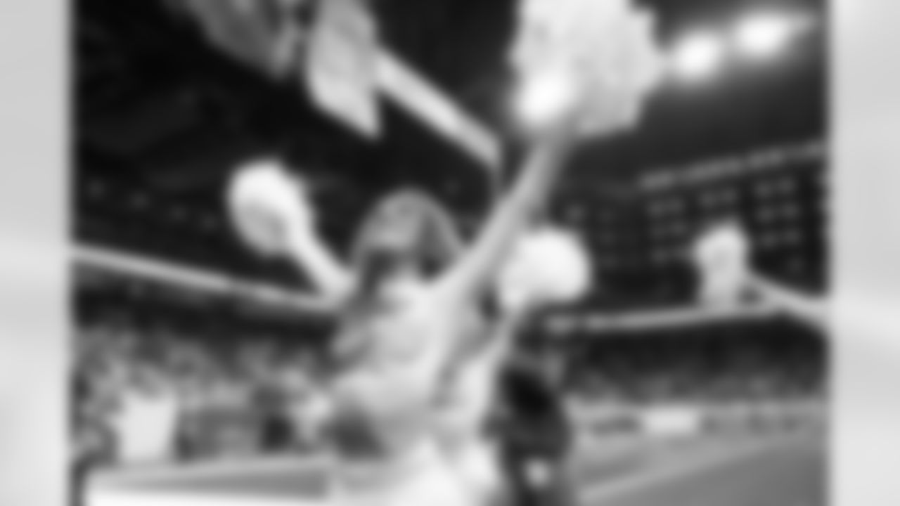 Detroit Lions Cheerleaders perform during an NFL football game against the Dallas Cowboys on Thursday, Dec. 4, 2025 in Detroit. (Mike Ferdinande/Detroit Lions)