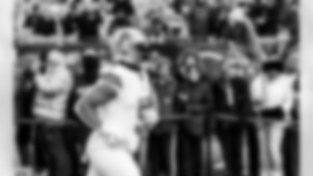 Detroit Lions running back David Montgomery (5) before an NFL football game against the Chicago Bears on Sunday, Jan. 4, 2026 in Chicago. (Jeff Nguyen/Detroit Lions via AP)