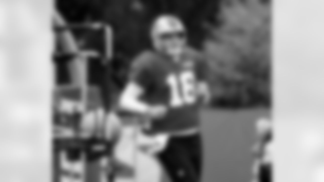 Detroit Lions quarterback Jared Goff (16) during practice at the Meijer Performance Center on Nov. 5, 2025 in Allen Park, Mich. (Jeff Nguyen/Detroit Lions)