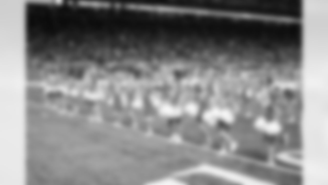Detroit Lions Junior Cheer Clinic performs at halftime during an NFL football game against the Pittsburgh Steelers on Sunday, Dec. 21, 2025 in Detroit. (Jeff Nguyen/Detroit Lions via AP)