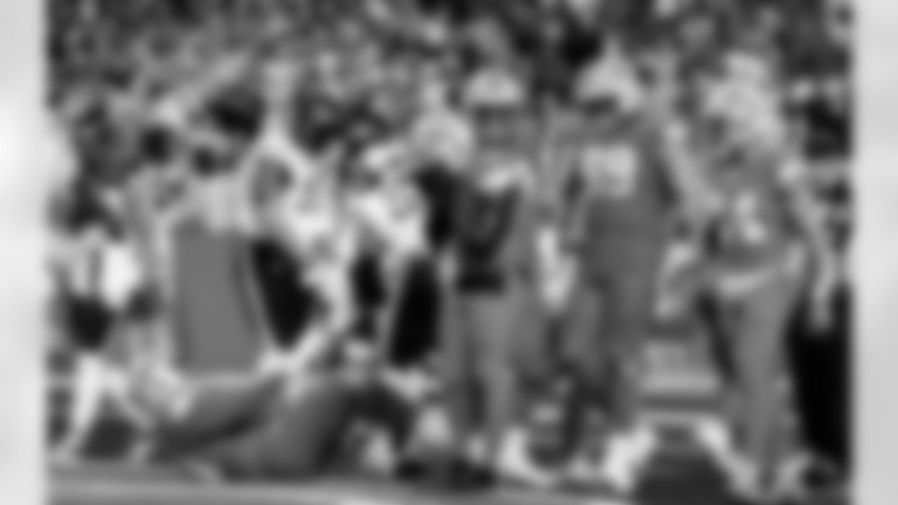 Detroit Lions running back David Montgomery (5) scores a touchdown during an NFL football game against the Chicago Bears on Sunday, Sept. 14, 2025 in Detroit. (Jeff Nguyen/Detroit Lions via AP)