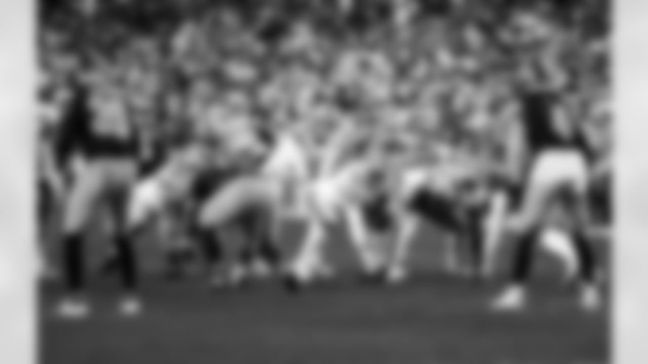 Detroit Lions offensive lineman Tate Ratledge (69), Detroit Lions quarterback Jared Goff (16), Detroit Lions offensive lineman Graham Glasgow (60), and Detroit Lions guard Kayode Awosika (74) during an NFL football game against the Washington Commanders on Sunday, Nov. 9, 2025 in Landover, Md. (Jeff Nguyen/Detroit Lions via AP)