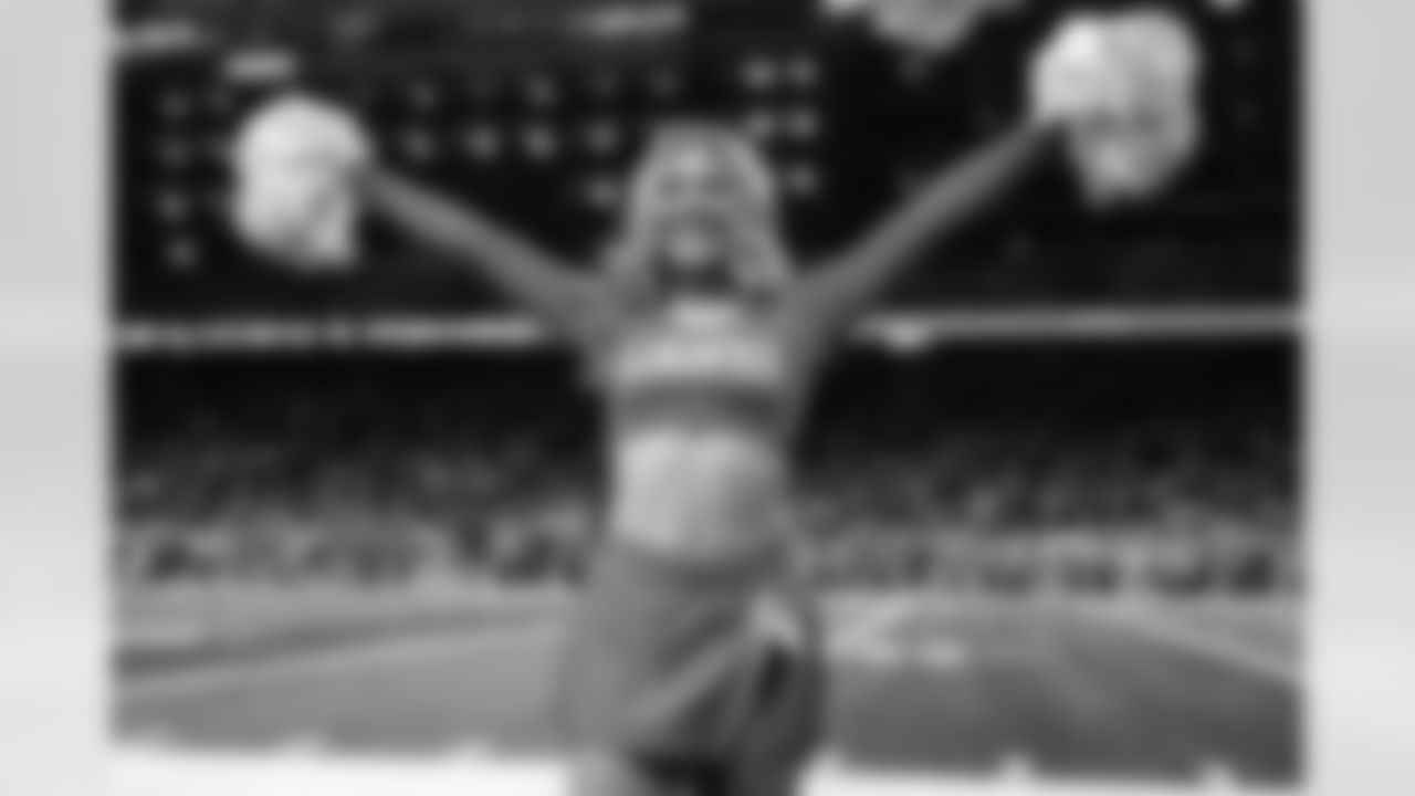 A Detroit Lions Cheerleader performs during an NFL football game against the Green Bay Packers on Thursday, Nov. 27, 2025 in Detroit. (Mike Ferdinande/Detroit Lions)