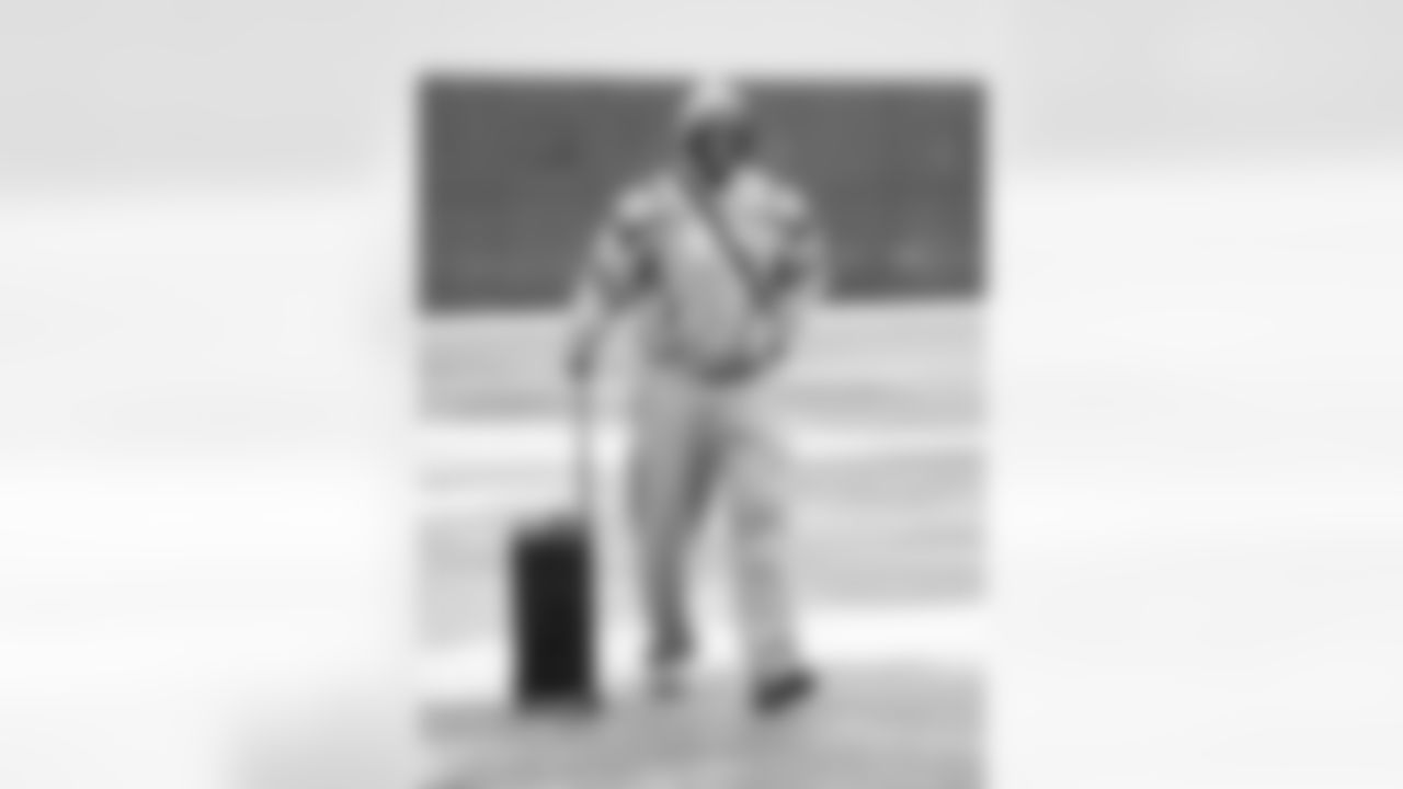 Detroit Lions edge rusher Al-Quadin Muhammad (96) travels to Chicago on Jan. 3, 2026. (Jeff Nguyen/Detroit Lions via AP)