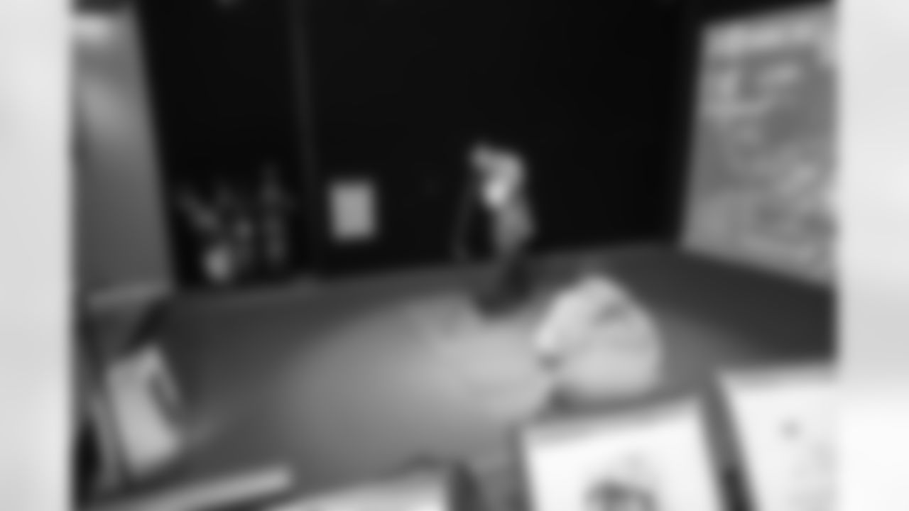 Guests during a Strike for Literacy event at Five Iron Golf on Nov. 3, 2025 in Detroit.(Carl Jones II/Detroit Lions)