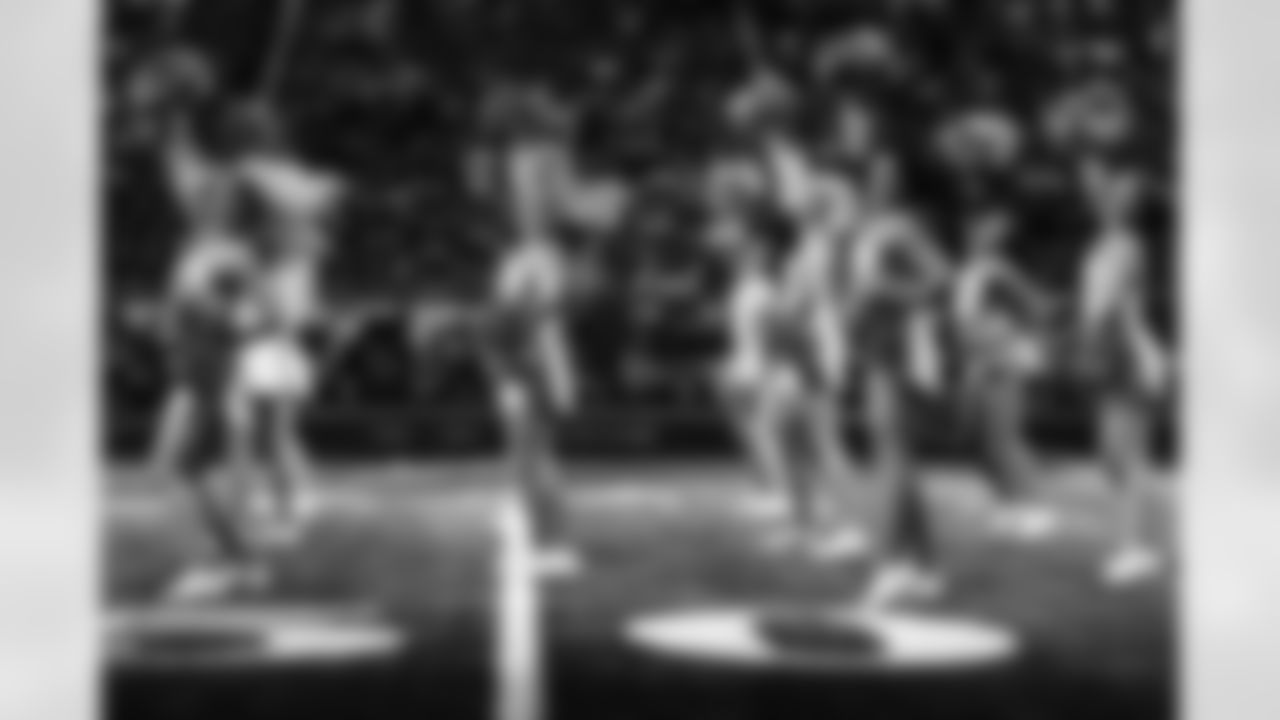 Detroit Lions Cheerleaders perform during a NFL football game against the Chicago Bears on November 19, 2023 in Detroit. (Mike Ferdinande/Detroit Lions)