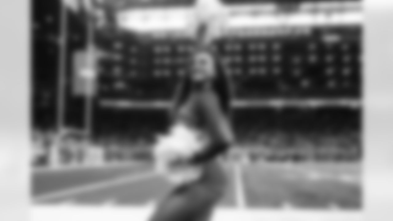 Detroit Lions Cheerleaders perform during an NFL football game against the Miami Dolphins on Saturday, Aug. 16, 2025 in Detroit. (Mike Ferdinande/Detroit Lions)
