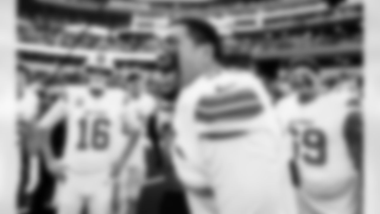 Detroit Lions tackle Penei Sewell (58) before an NFL football game against the Los Angeles Rams on Sunday, Dec. 14, 2025 in Inglewood, Calif. (Jeff Nguyen/Detroit Lions via AP)