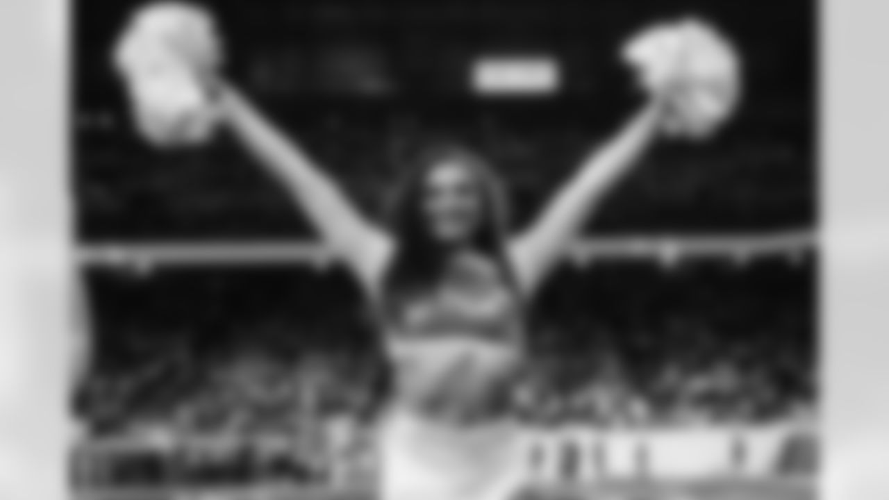 Detroit Lions Cheerleaders perform during an NFL football game against the Dallas Cowboys on Thursday, Dec. 4, 2025 in Detroit. (Mike Ferdinande/Detroit Lions)