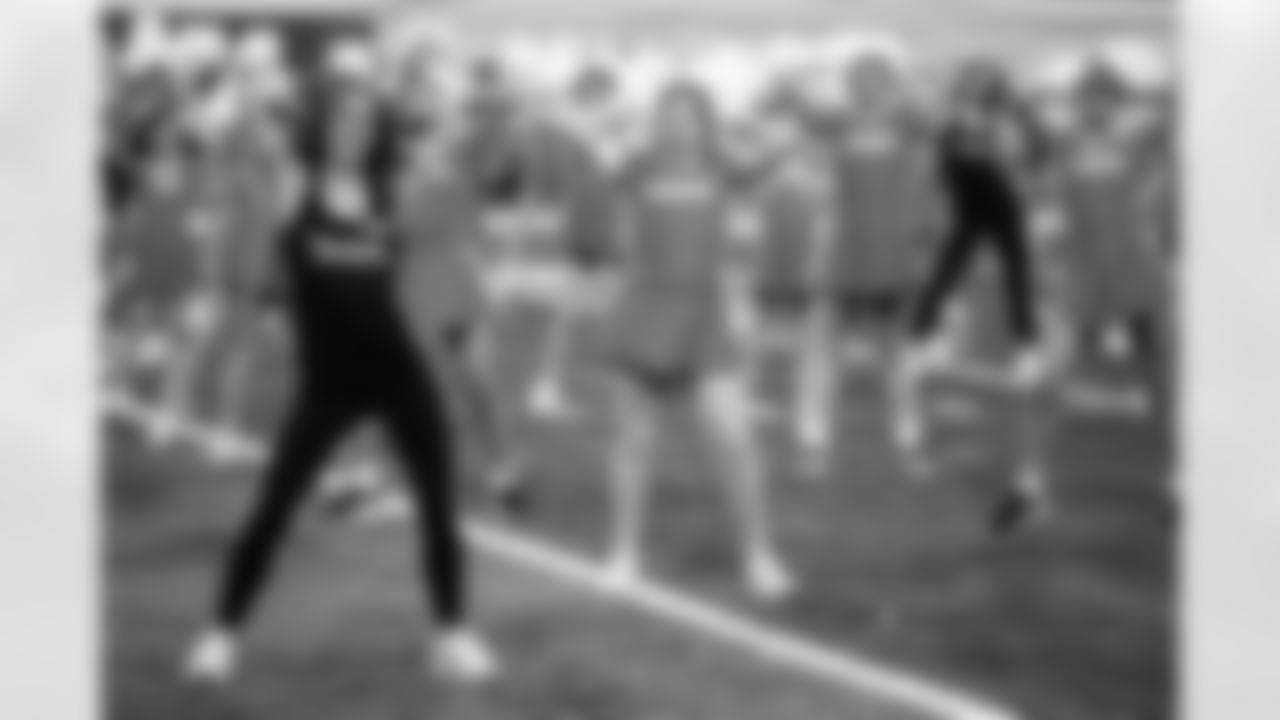 Participants during the junior cheer clinic at Ford Field on Dec. 7, 2025 in Detroit. (Mike Ferdinande/Detroit Lions)