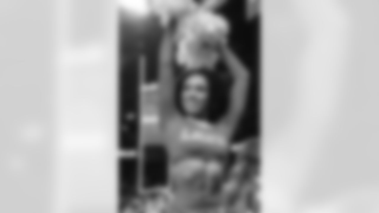 A Detroit Lions Cheerleader performs during an NFL football game against the Green Bay Packers on Thursday, Nov. 27, 2025 in Detroit. (Mike Ferdinande/Detroit Lions)