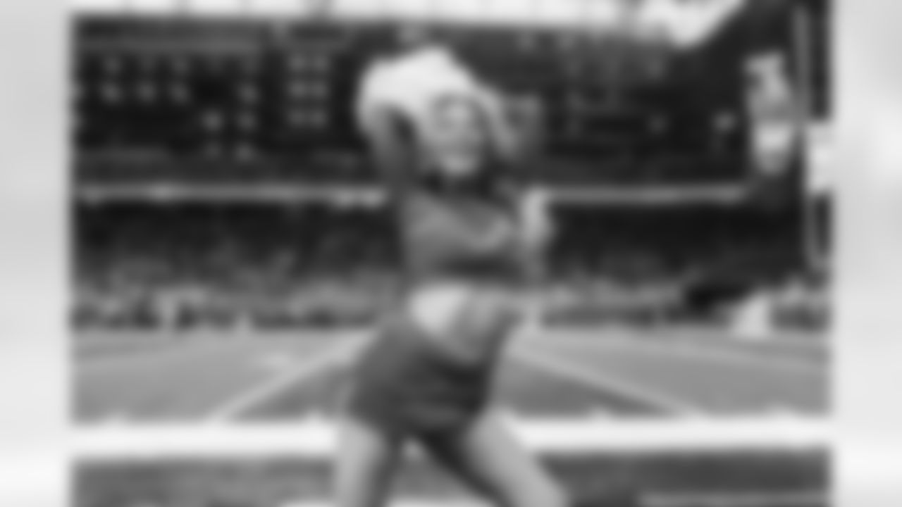 Detroit Lions Cheerleaders perform during an NFL football game against the Miami Dolphins on Saturday, Aug. 16, 2025 in Detroit. (Mike Ferdinande/Detroit Lions)