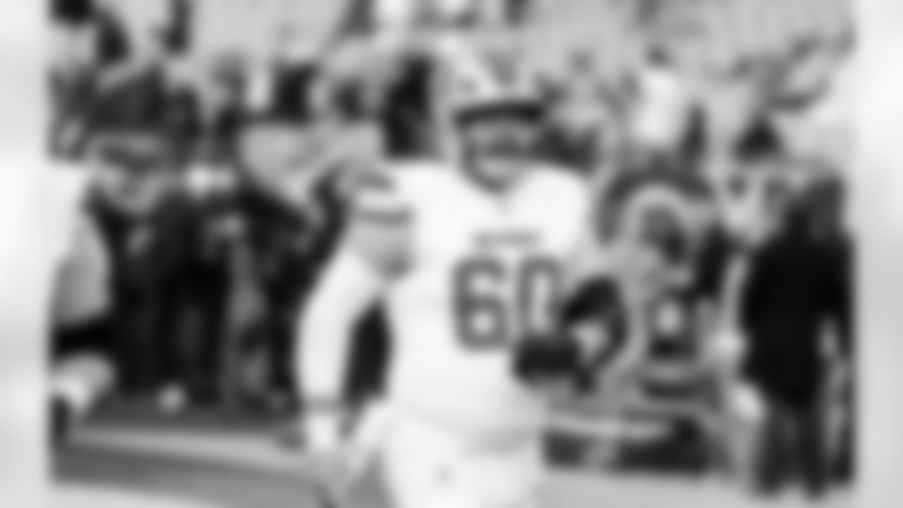 Detroit Lions offensive lineman Graham Glasgow (60) before an NFL football game against the Chicago Bears on Sunday, Jan. 4, 2026 in Chicago. (Jeff Nguyen/Detroit Lions via AP)