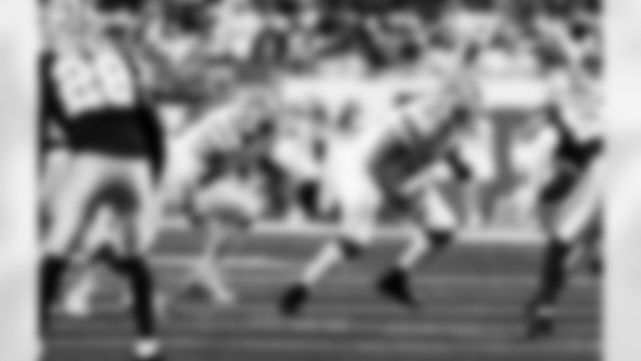 Detroit Lions offensive lineman Miles Frazier (71) during an NFL football game against the Dallas Cowboys on Thursday, Dec. 4, 2025 in Detroit. (Jeff Nguyen/Detroit Lions via AP)