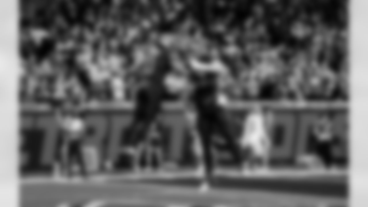 Detroit Lions running back Jahmyr Gibbs (0) and Detroit Lions tight end Brock Wright (89) celebrate after a touchdown during an NFL football game against the New York Giants on Sunday, Nov. 23, 2025 in Detroit. (Jeff Nguyen/Detroit Lions via AP)