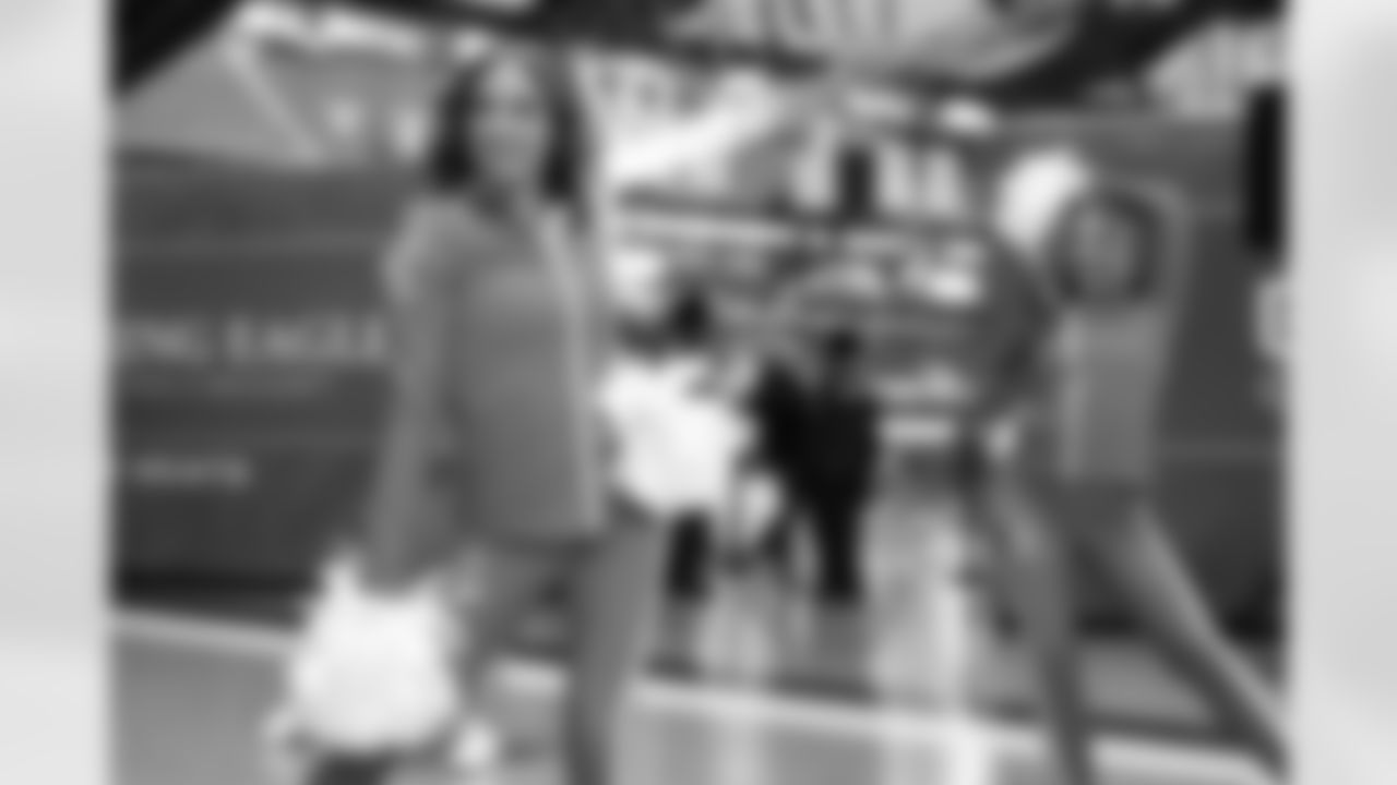 Detroit Lions Cheerleaders perform before an NFL football game against the Green Bay Packers on Thursday, Nov. 27, 2025 in Detroit. (Mike Ferdinande/Detroit Lions)