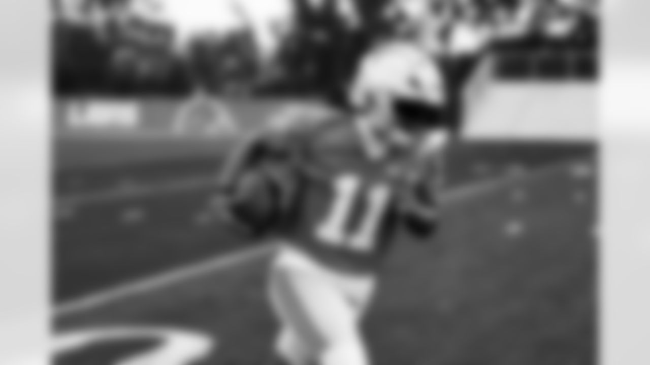 Detroit Lions wide receiver Kalif Raymond (11) during OTAs at the Meijer Performance Center on June 4, 2025 in Allen Park, Mich. (Jeff Nguyen/Detroit Lions)