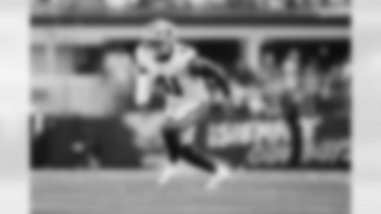 DE Donovan Ezeiruaku

Backed up Jadeveon Clowney and Sam Williams

(AP Photo/Cooper Neill)