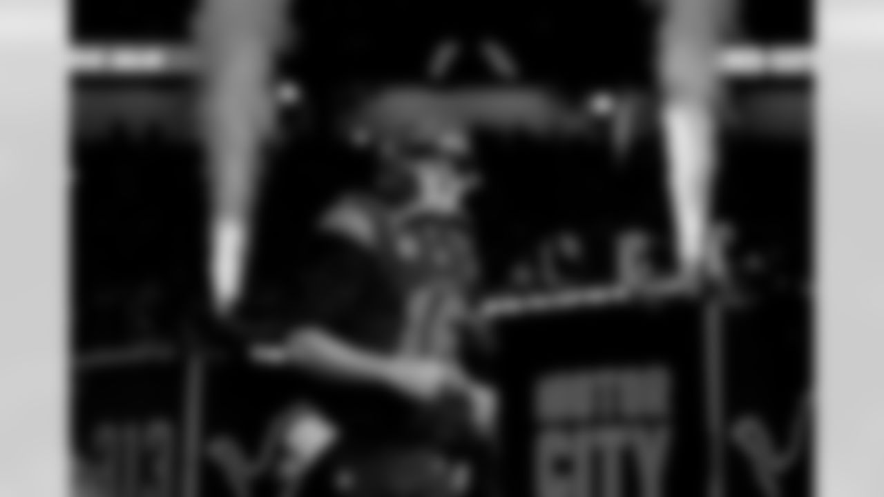 Detroit Lions quarterback Jared Goff (16) before to an NFL football game against the New York Giants on Sunday, Nov. 23, 2025 in Detroit. (Jeff Nguyen/Detroit Lions via AP)