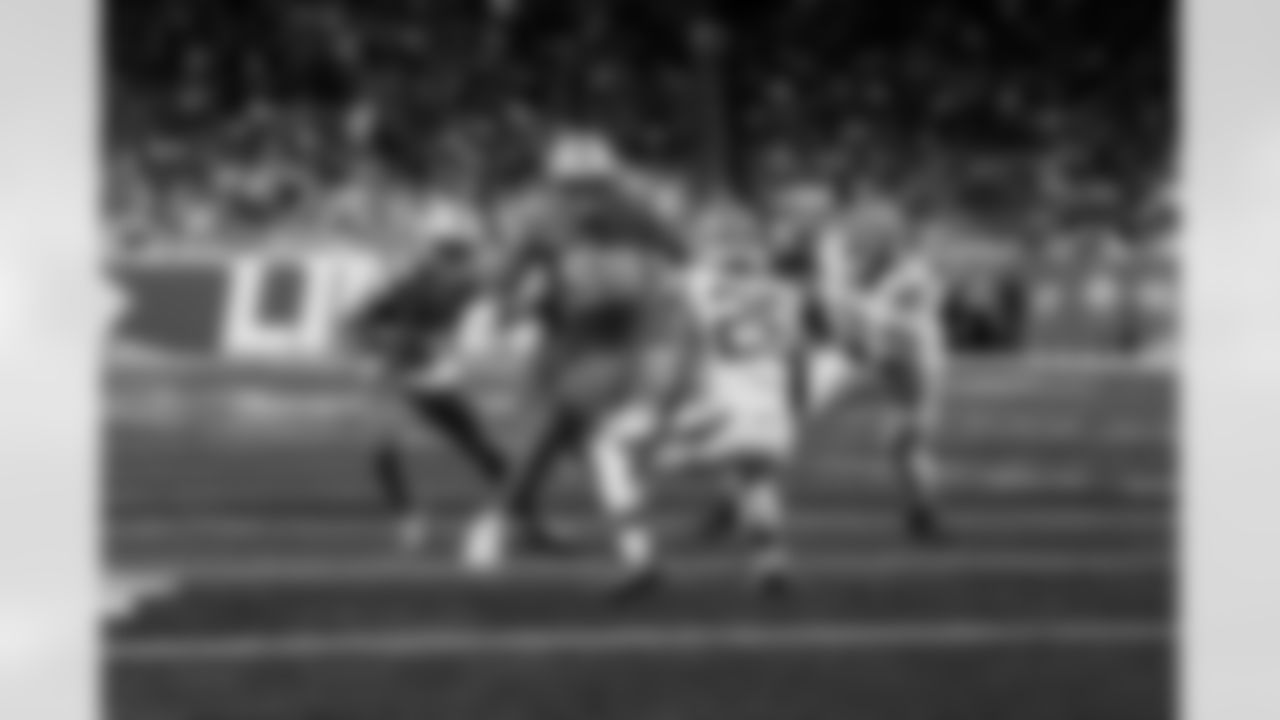 Detroit Lions wide receiver Amon-Ra St. Brown (14) and Detroit Lions tackle Penei Sewell (58) during an NFL football game against the Cleveland Browns on Sunday, Sept. 28, 2025 in Detroit. (Jeff Nguyen/Detroit Lions via AP)