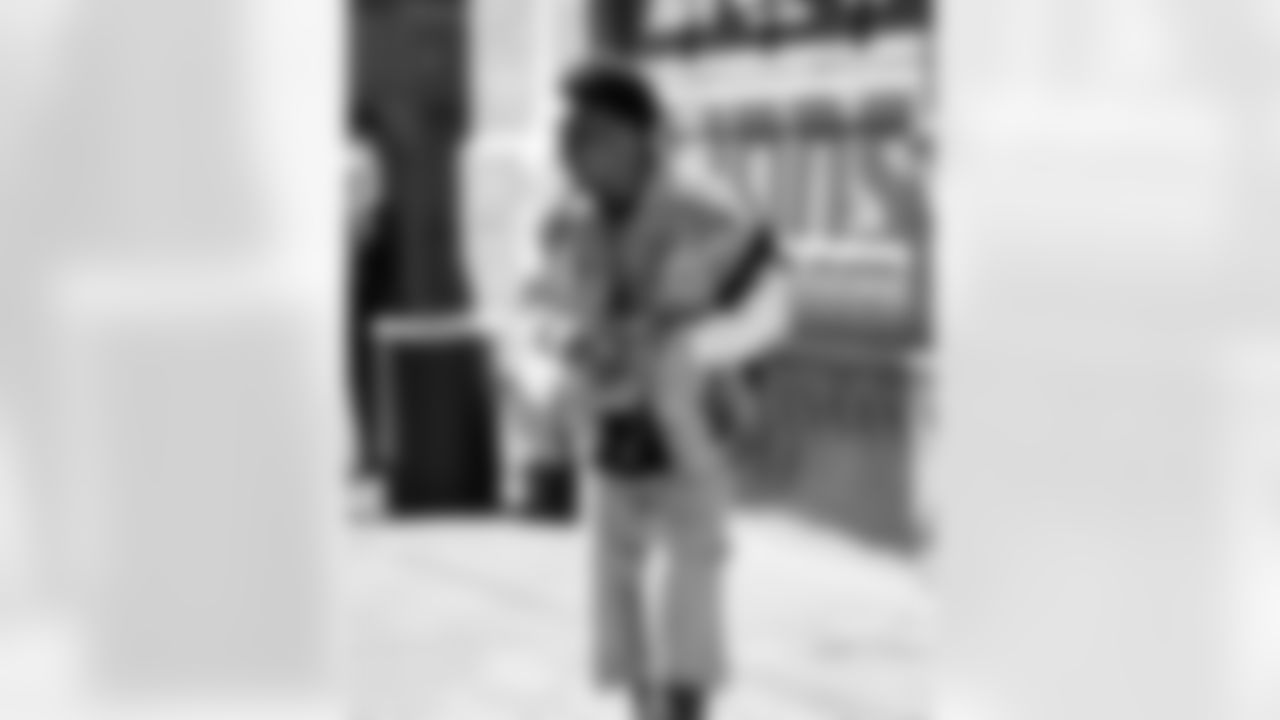 Detroit Lions defensive back Brian Branch (32) arrives to an NFL football game against the Chicago Bears on Sunday, Sept. 14, 2025 in Detroit. (Jeff Nguyen/Detroit Lions via AP)