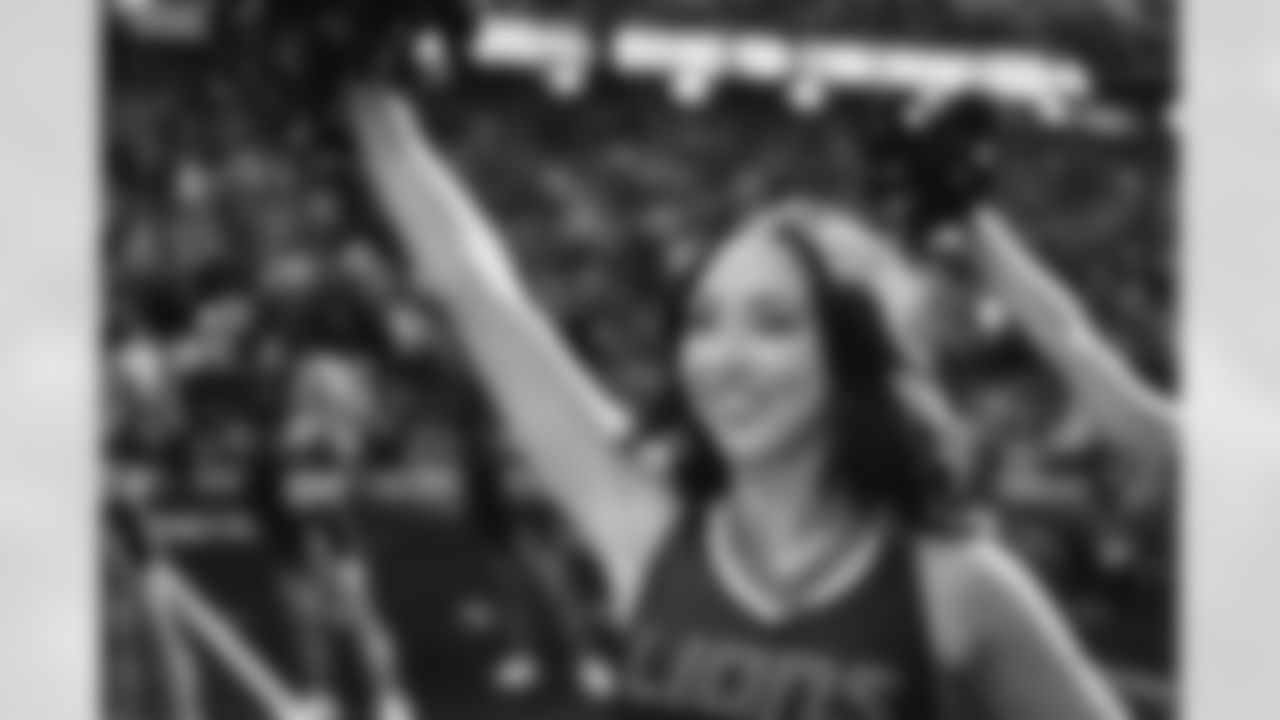 Detroit Lions Cheerleaders before an NFL football game against the New York Giants on Sunday, Nov. 23, 2025 in Detroit. (Stephanie VanWagoner/Detroit Lions)