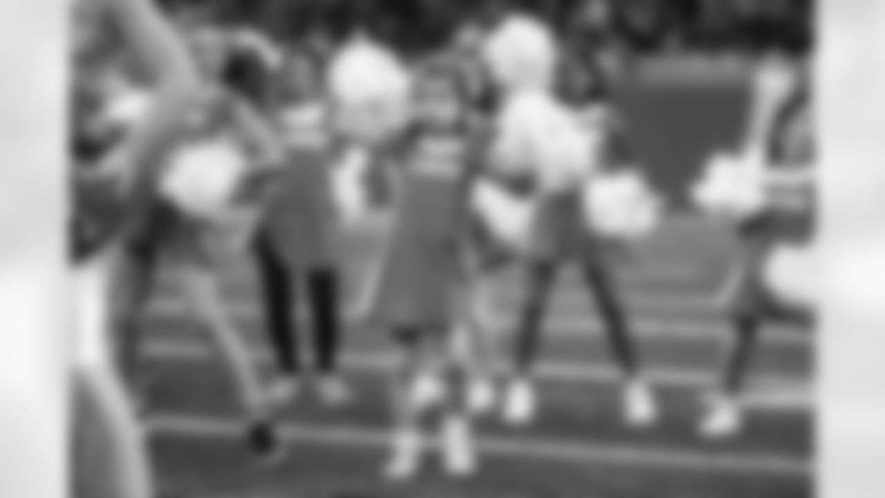 Junior Cheer participants perform at halftime during an NFL football game against the Pittsburgh Steelers on Sunday, Dec. 21, 2025 in Detroit. (Mike Ferdinande/Detroit Lions)