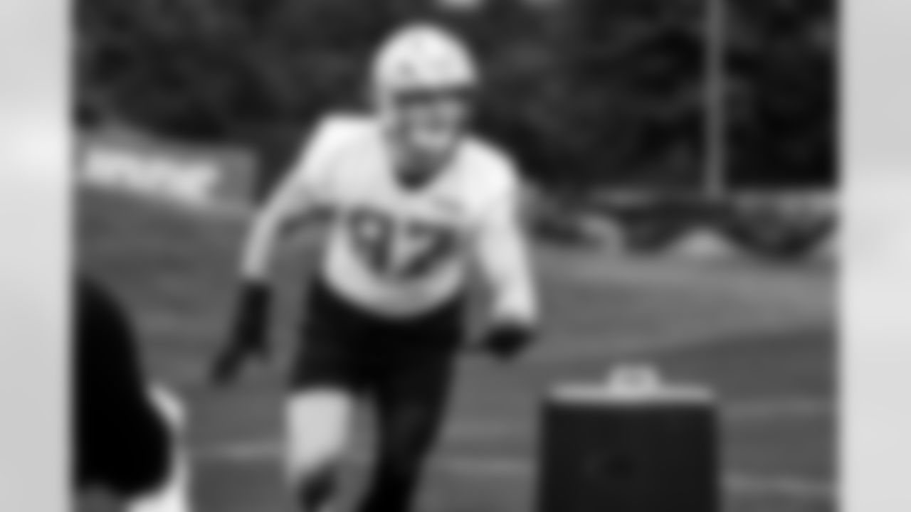Detroit Lions defensive lineman Aidan Hutchinson (97) during OTAs at the Meijer Performance Center on May 28, 2025 in Allen Park, Mich. (Jeff Nguyen/Detroit Lions)