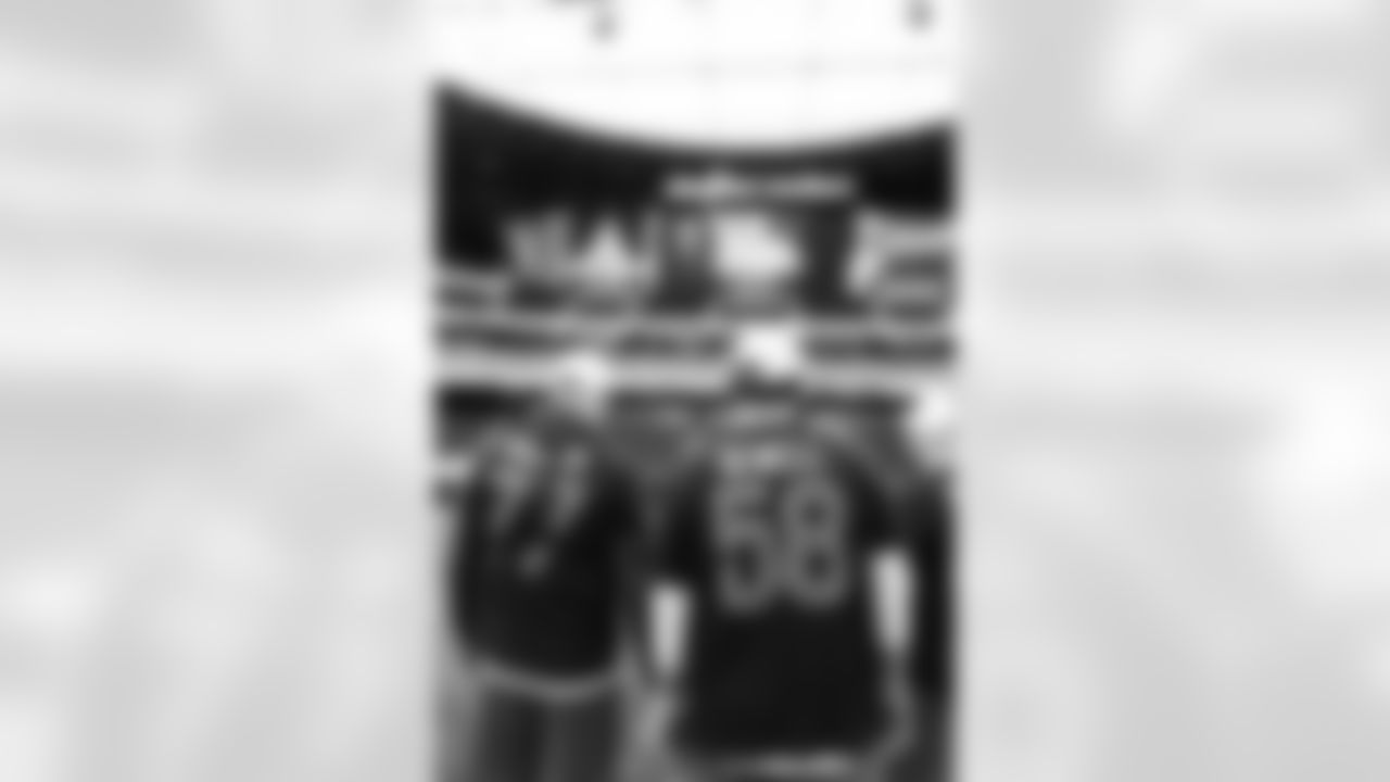 Detroit Lions center Frank Ragnow (77) and Detroit Lions tackle Penei Sewell (58) at practice during the 2023 Pro Bowl Games in Las Vegas, NV on February 4, 2023. (Stuart Zaas/Detroit Lions)