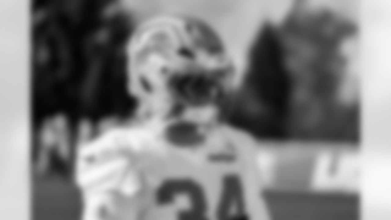 Detroit Lions linebacker Alex Anzalone (34) during practice at the Meijer Performance Center on Nov. 13, 2025 in Allen Park, Mich. (Jeff Nguyen/Detroit Lions)