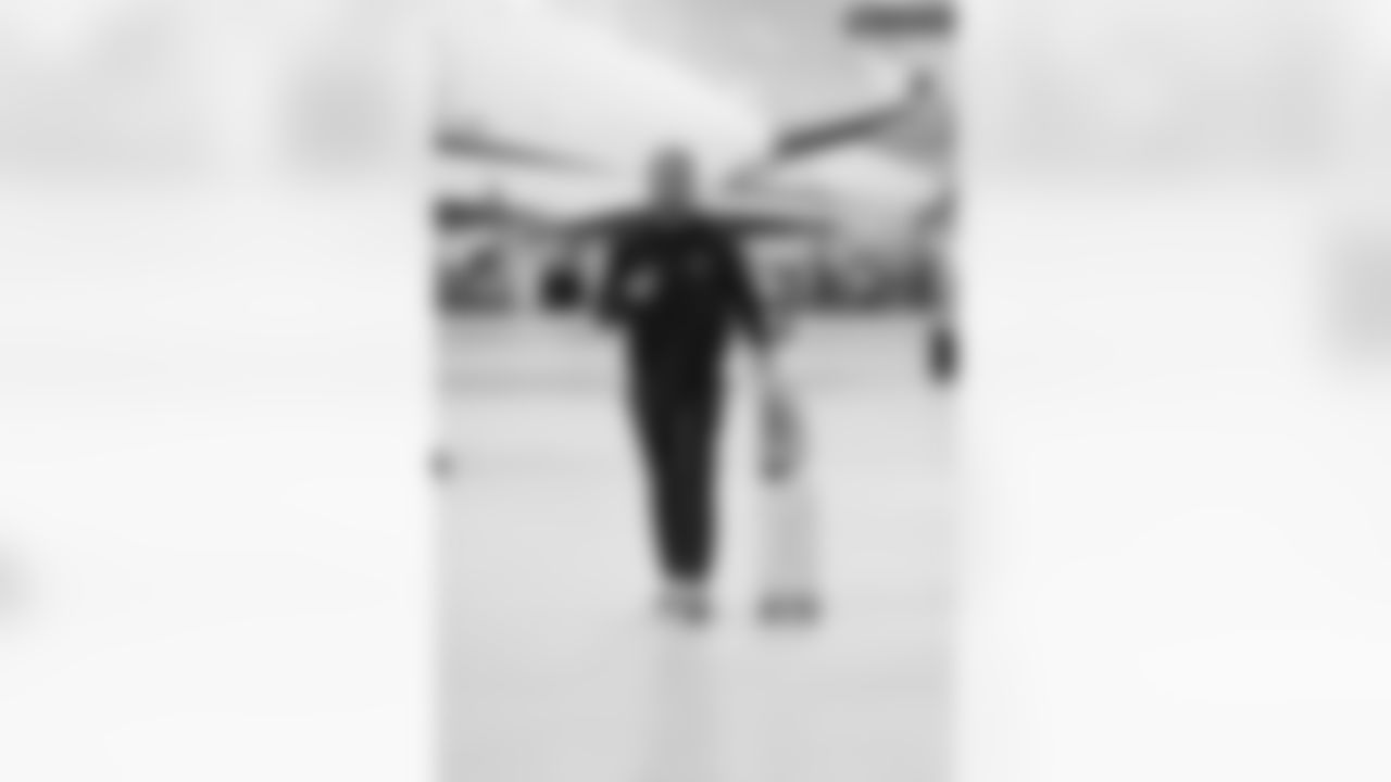 Detroit Lions cornerback Khalil Dorsey (30) travels to Los Angeles on Nov. 13, 2025. (Jeff Nguyen/Detroit Lions via AP)