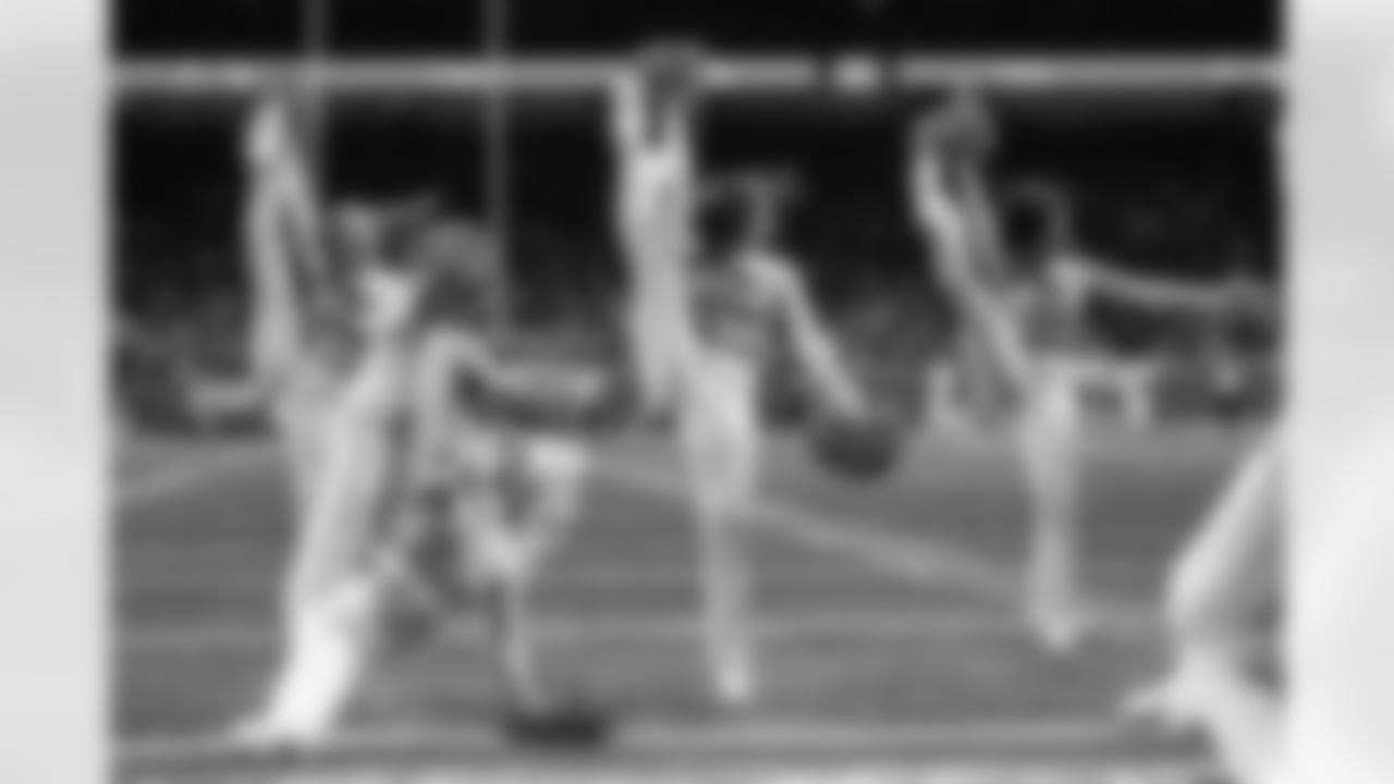 Detroit Lions Cheerleaders perform during an NFL football game against the Pittsburgh Steelers on Sunday, Dec. 21, 2025 in Detroit. (Mike Ferdinande/Detroit Lions)