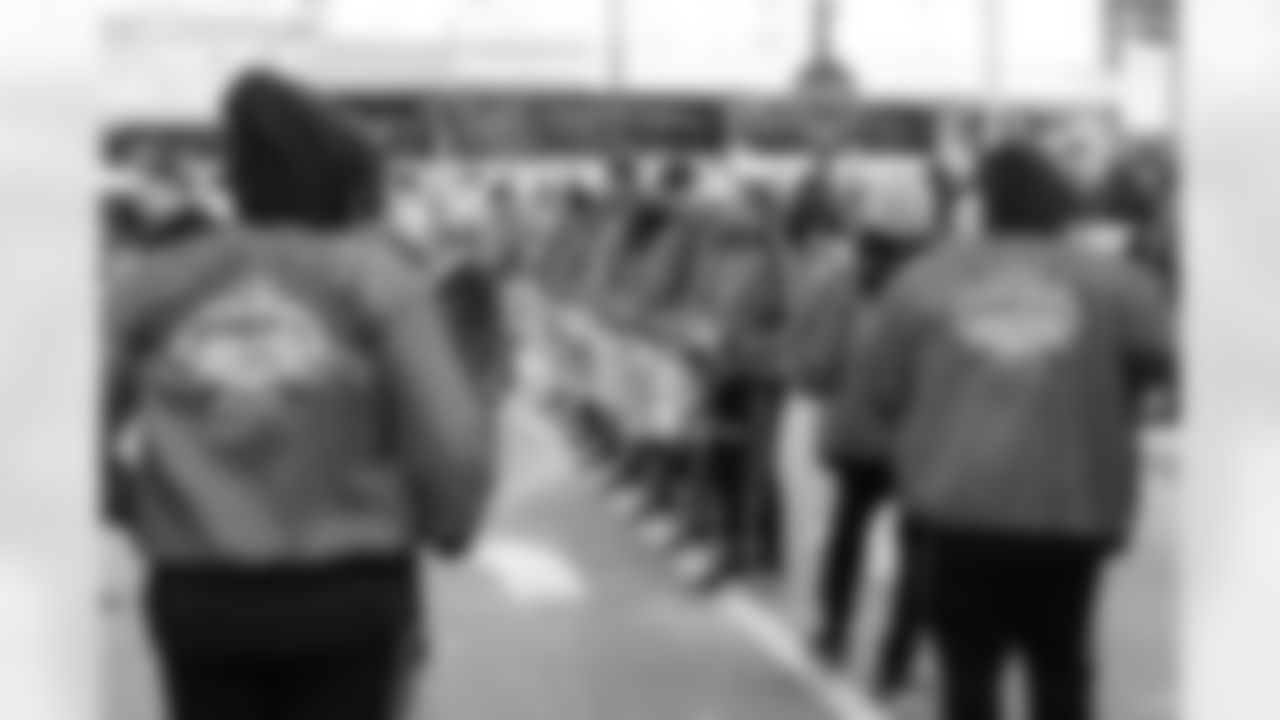 Detroit Lions Honolulu Boom performs before an NFL football game against the Pittsburgh Steelers on Sunday, Dec. 21, 2025 in Detroit. (Mike Ferdinande/Detroit Lions)