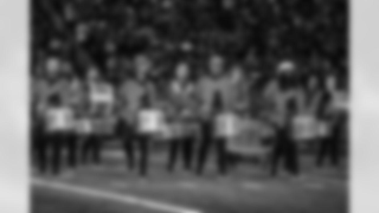 Halftime drum battle between Detroit Lions Honolulu Boom and Detroit Lions Cheerleaders vs. Minnesota Vikings Skol Line and Minnesota Vikings Cheerleaders during an NFL football game against the Minnesota Vikings on Sunday, Nov. 2, 2025 in Detroit. (Mike Ferdinande/Detroit Lions)