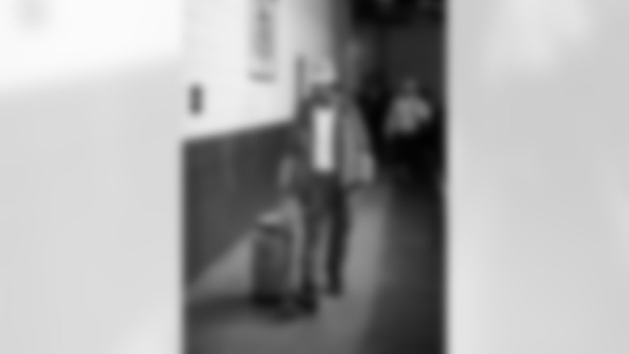 Detroit Lions wide receiver Jameson Williams (1) arrives to an NFL football game against the Philadelphia Eagles on Sunday, Nov. 16, 2025 in Philadelphia. (Jeff Nguyen/Detroit Lions via AP)